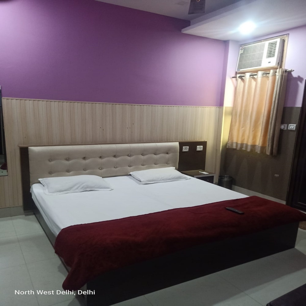 LOTUS GUEST HOUSE DELHI - Tap to explore photos