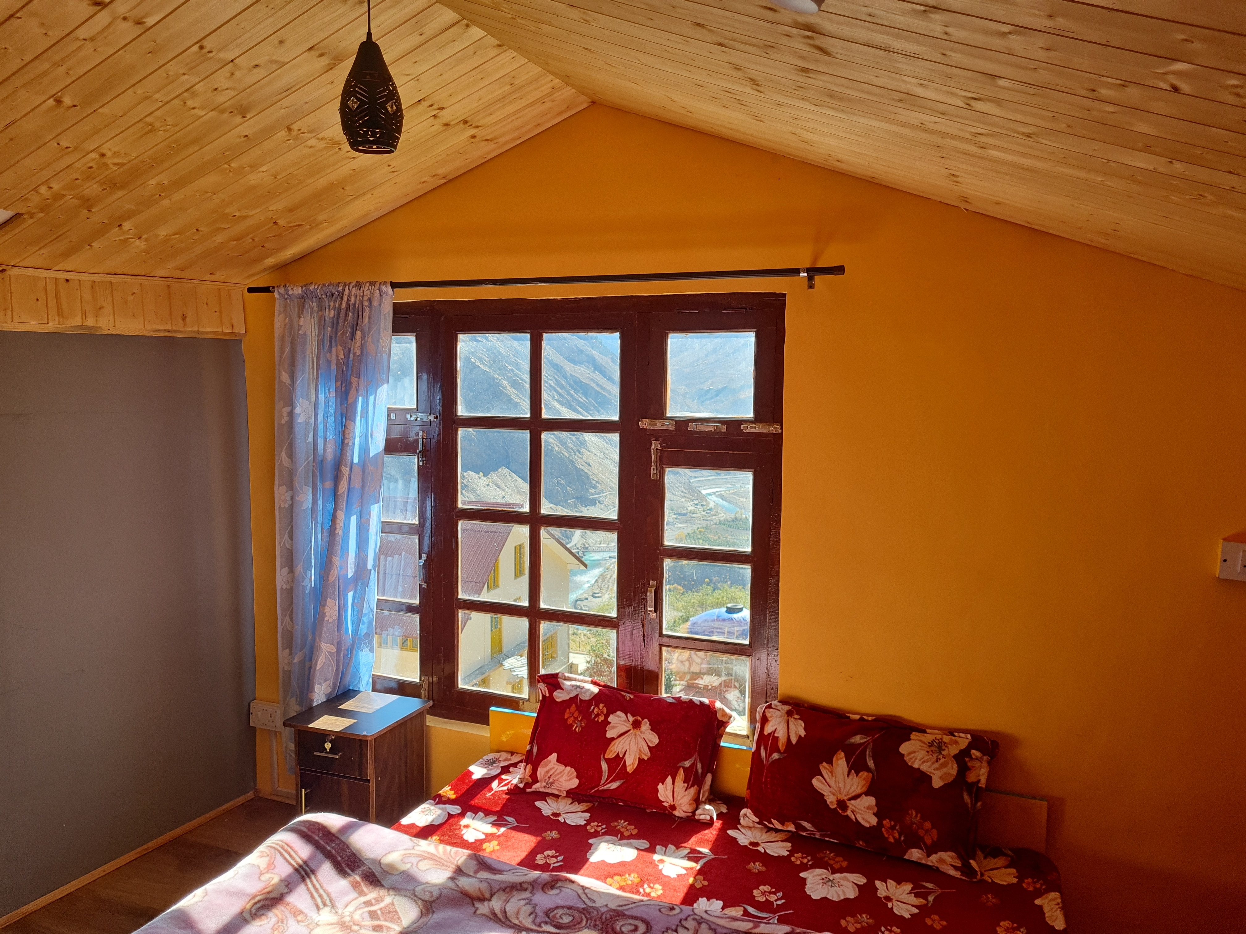 Beyond Rohtang - Tap to explore photos
