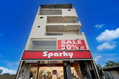 Hotel O Hindon Motel, Noida