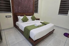 FabHotel Kafeel Homes, Cochin