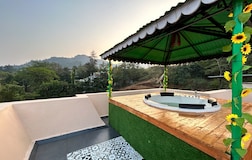 Swimming Pool 2