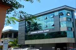 Modern Tower, Vagamon