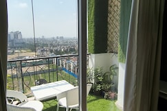 The Crown, Greater Noida