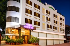 Hotel Pinnacle, Daskroi