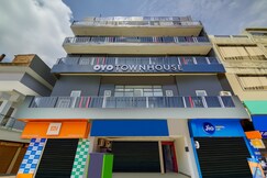 Hotel O Vivek, Prayagraj