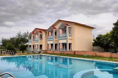 HOTEL SEA HORSE, Mandarmani