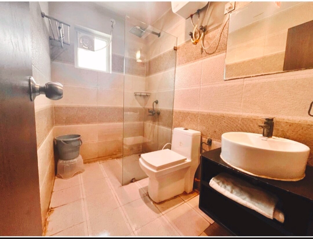 Vrindavan Dham Luxury Stay - Tap to explore photos