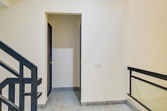 FabHotel Fusion Stays, Indore