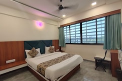 Hotel Earth Inn, Subhash Bridge, Ahmedabad, Ahmedabad