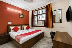 Hotel O Surya Hotel, Noida