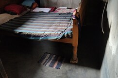 Raju home stay, Krishnanagar