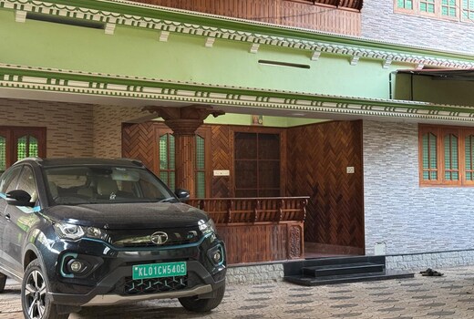 TERMINAL STAY BY AMBADI | 5BHK | AIRPORT STAY