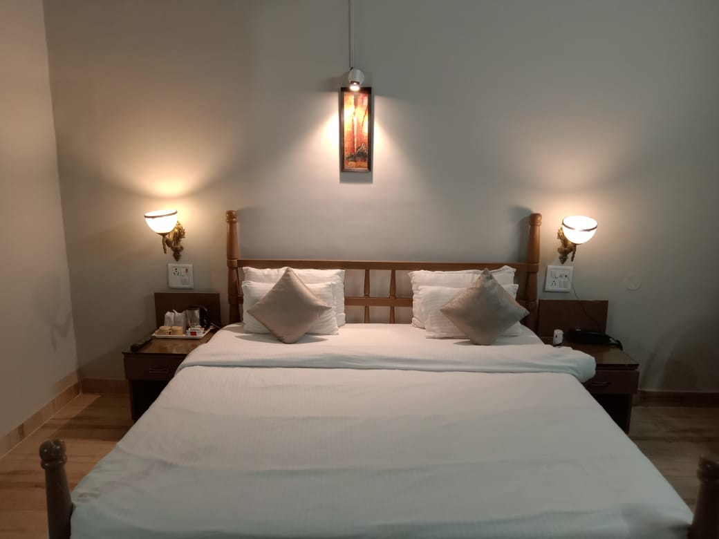Narmade Anandam Family Resort - Tap to explore photos