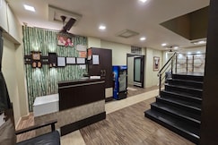 HOTEL GOLDEN, Bargarh