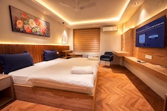 Sun Twilight By Richas Home, Greater Noida