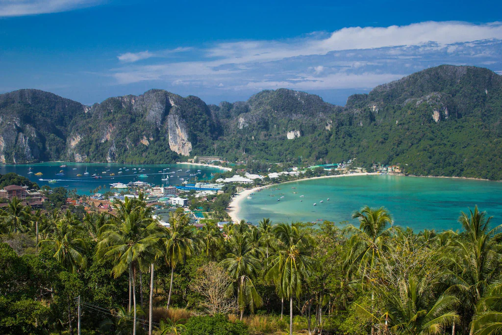 Miley Phi Phi House, Phi Phi