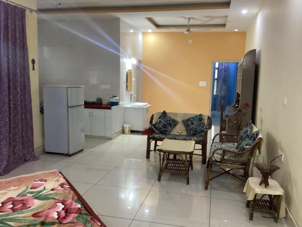 The Private Home Stay - Tap to explore photos