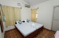 Titos Lane Room