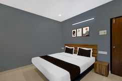 Super Townhouse Cherlapally Bus Terminal Formerly Hotel Chakripuram, Hyderabad