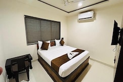 FabHotel Abhishek, Pune