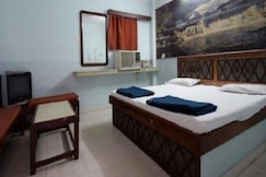 Hotel Dharmalok, Agra