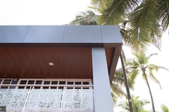 Reunion Ocean Waves, Udupi