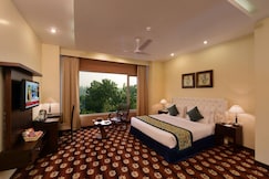 MB Greens- Clarks Inn Moradabad, Milak