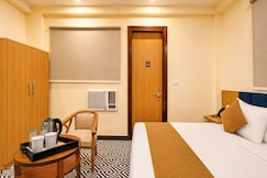 SnapStayz, Noida
