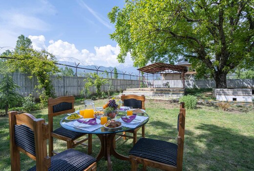 StayVista at Lavender Haze