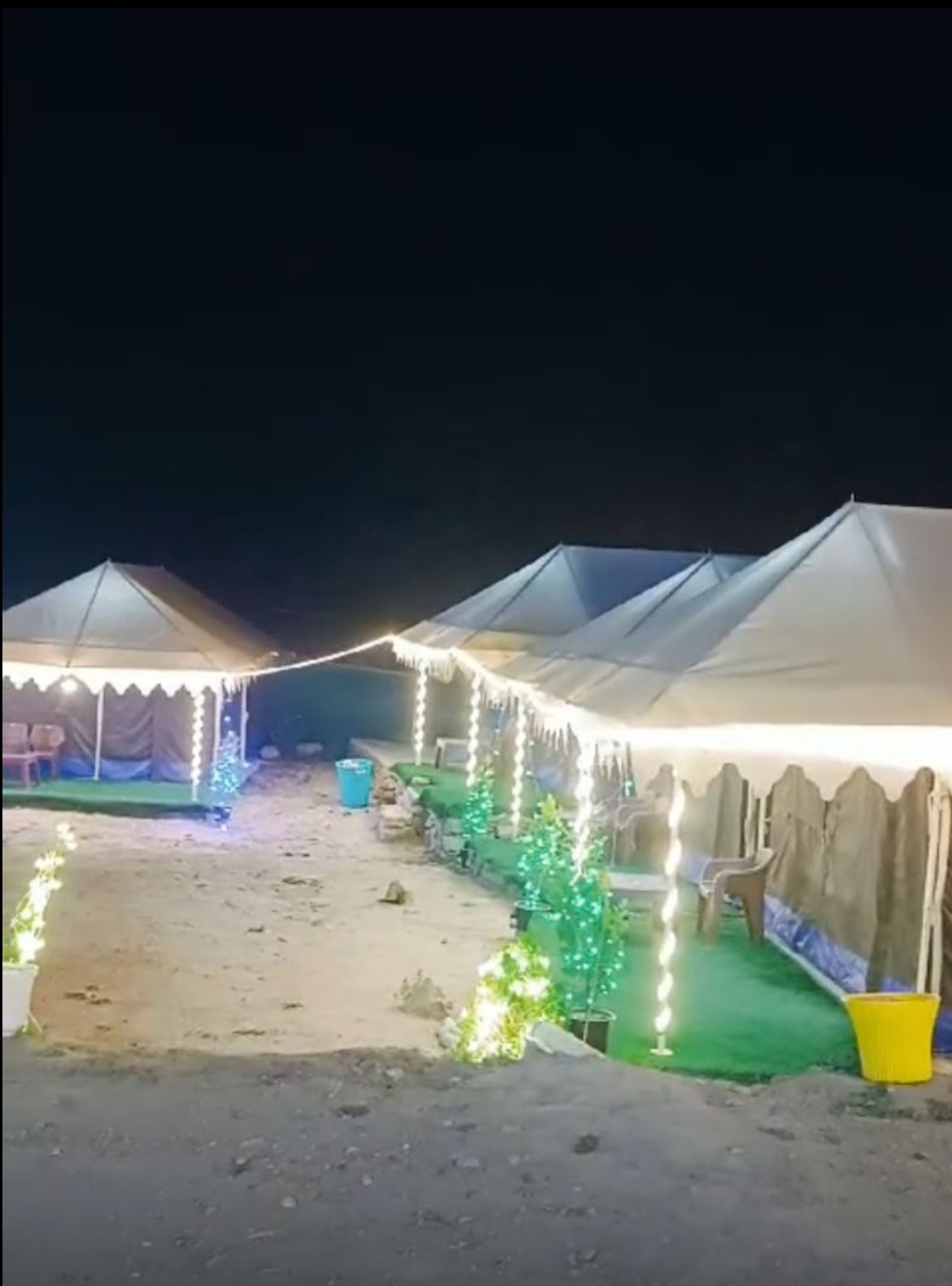 Glampfire Camps and Cafe - Tap to explore photos