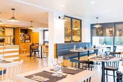 ibis Styles Rouen Val De Reuil, Eure