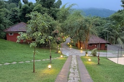 Crescent County Resort, Wayanad