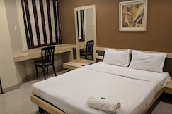 Pankaj Executive, Karad