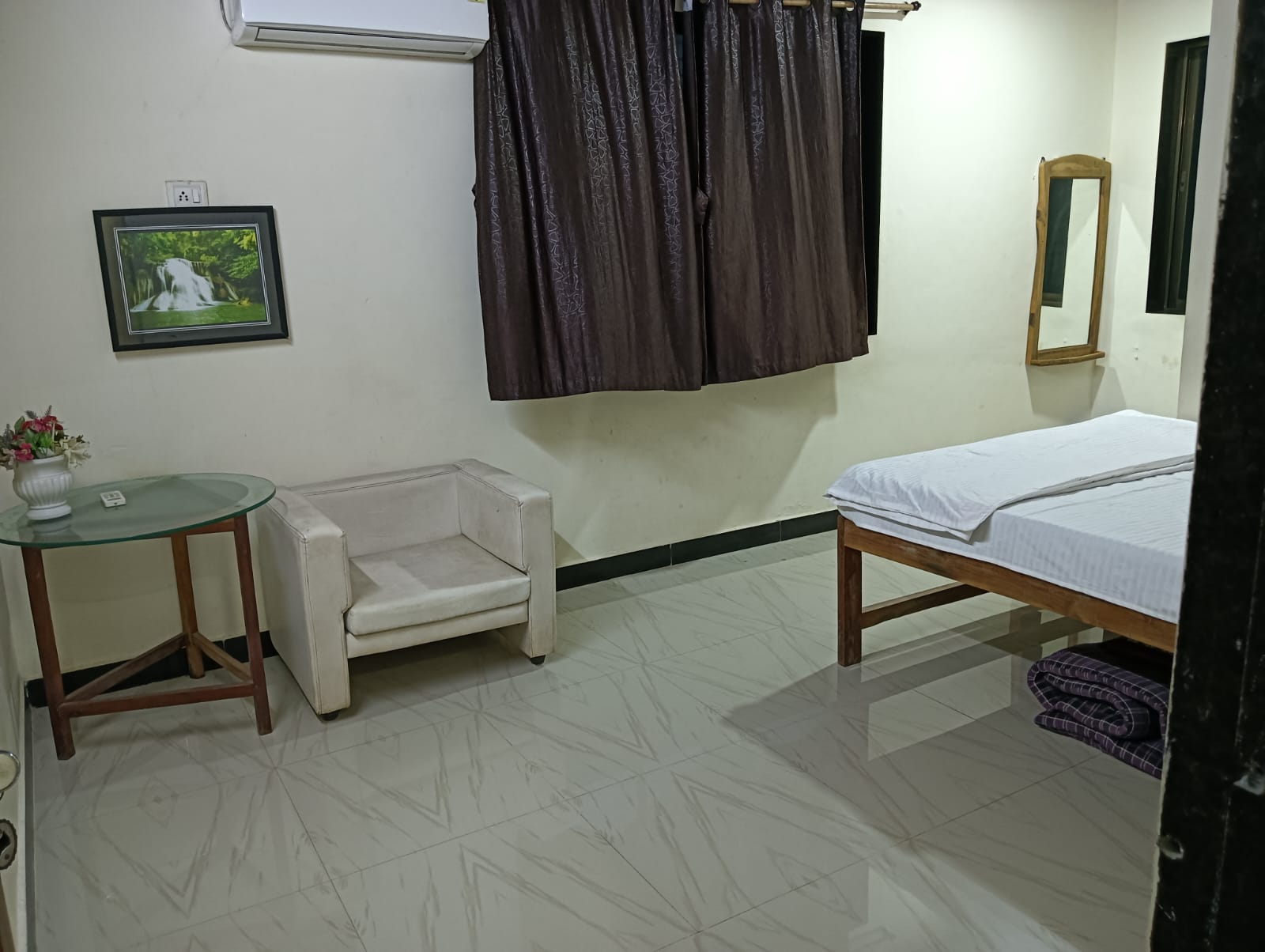 Executive Room 1
