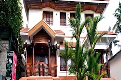 Hotel White Rose, Cochin