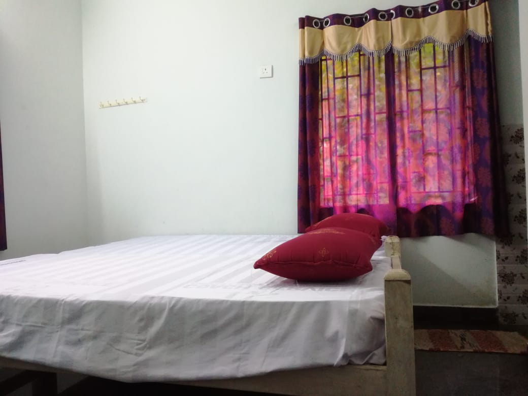 Poondi Madhaa Residency - Tap to explore photos
