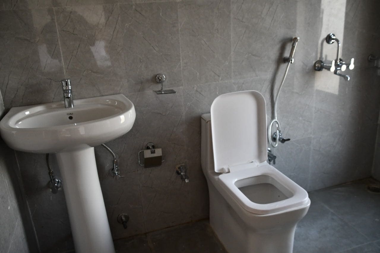 Hotel O POP HOME A Skayil Guest House - Tap to explore photos