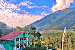 Cupidtrails Himalayan Castle | Rooms & Wi-Fi, Manali