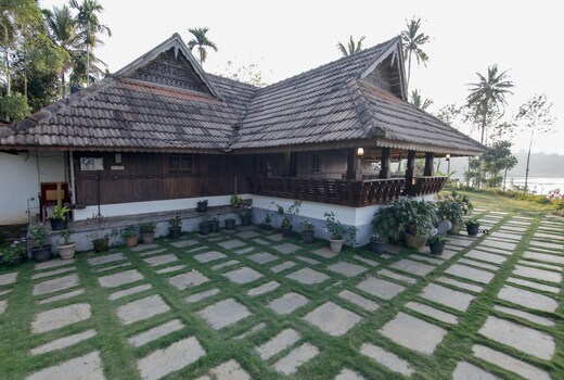 Wayanad Lake View Retreat 