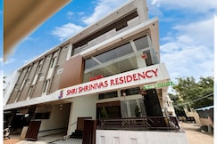 Hotel Shri Shrinivas Residency, Badami