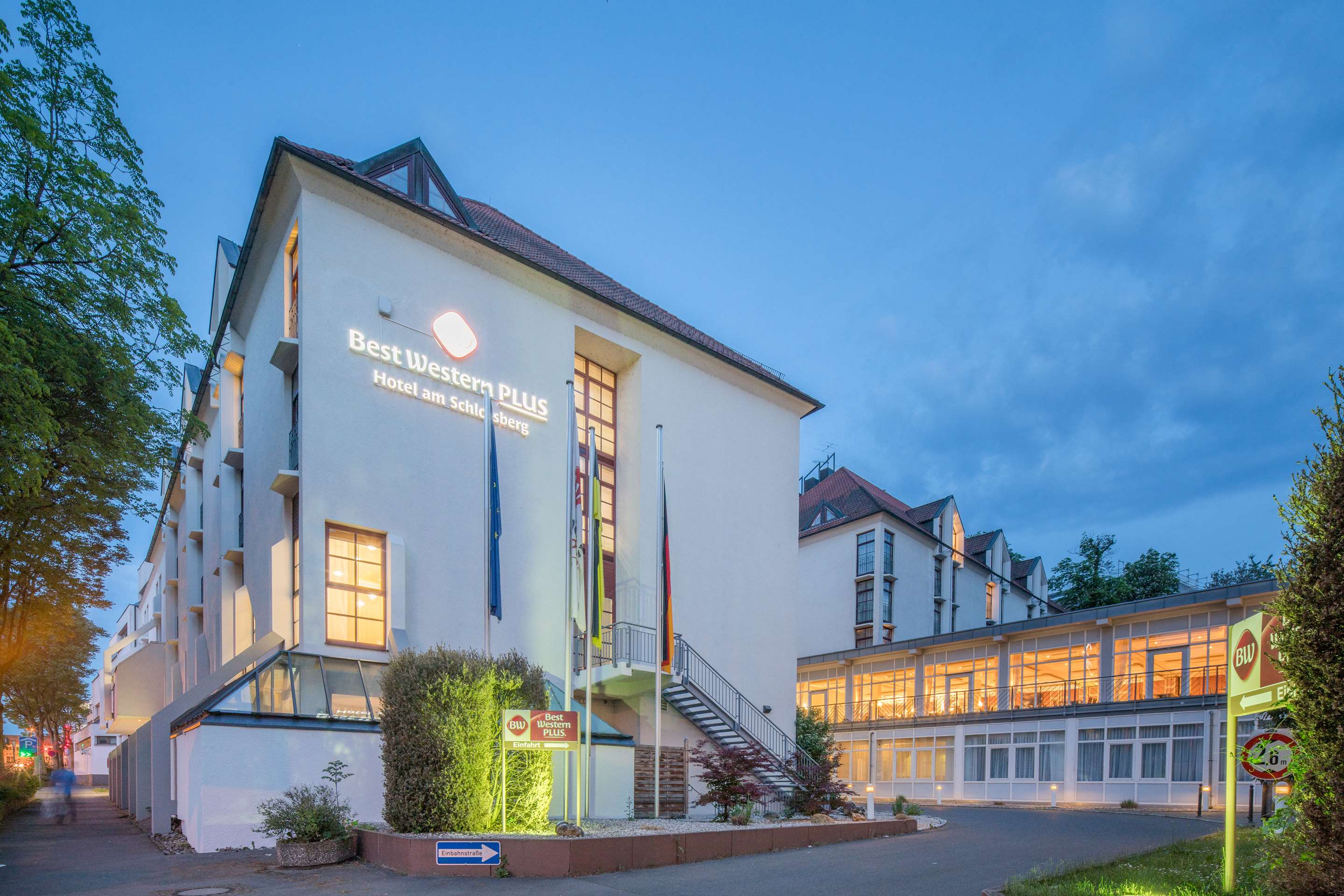 Best Western Plus Hotel Am Schlossberg - Tap to explore photos
