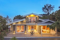 ELIVAAS 4 BHK Kavya Villa With Lounge & Panoramic Views, Solan