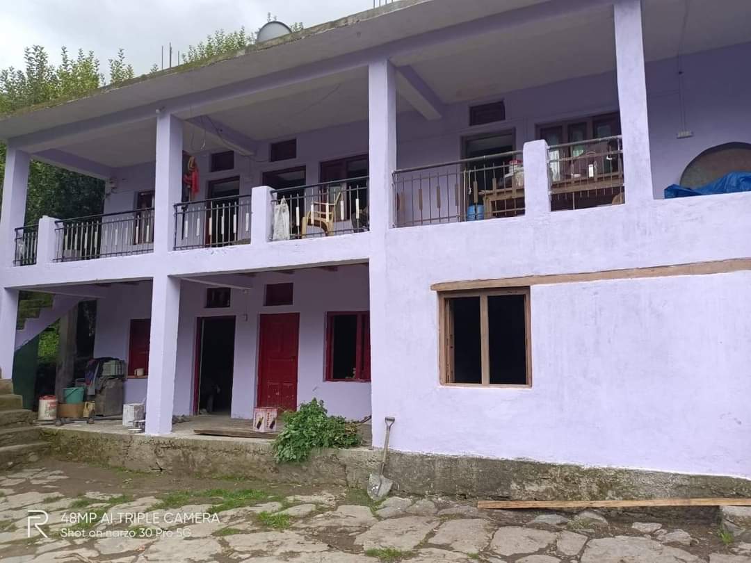 Apple Garden  Homestay - Tap to explore photos