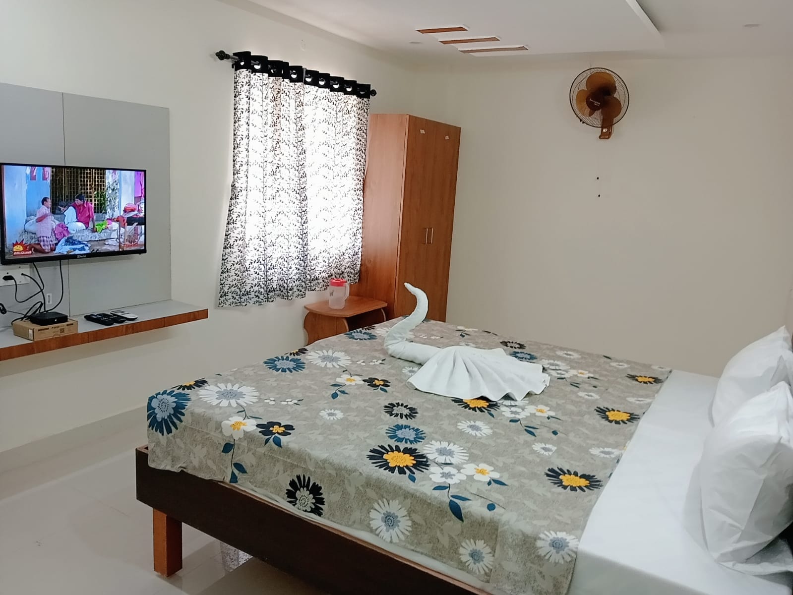 Venkateswara Residency - Tap to explore photos