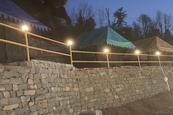 The Wooden Duplex Hut & Tent Retreat, Dharamshala