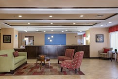 Holiday Inn Express Newington - Hartford, Hartford