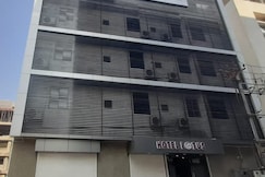 Hotel Lotus, Vadodara