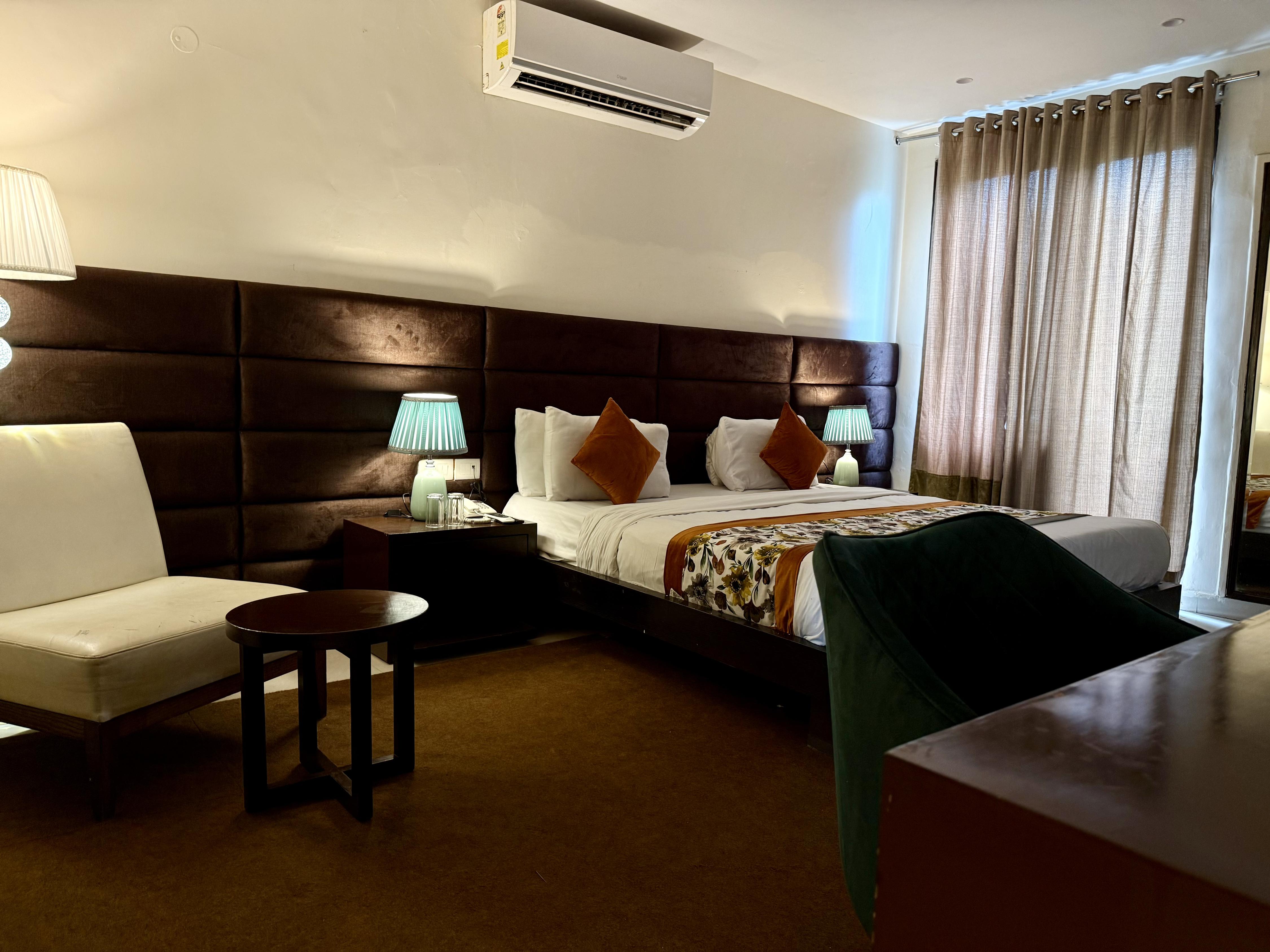 Hotel Grand Arcasia Saket- Near PVR Anupam - Tap to explore photos