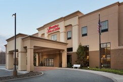 Hampton Inn & Suites Mahwah, NJ, Passaic