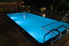 Crystal Riverview Homestay, Kothamangalam